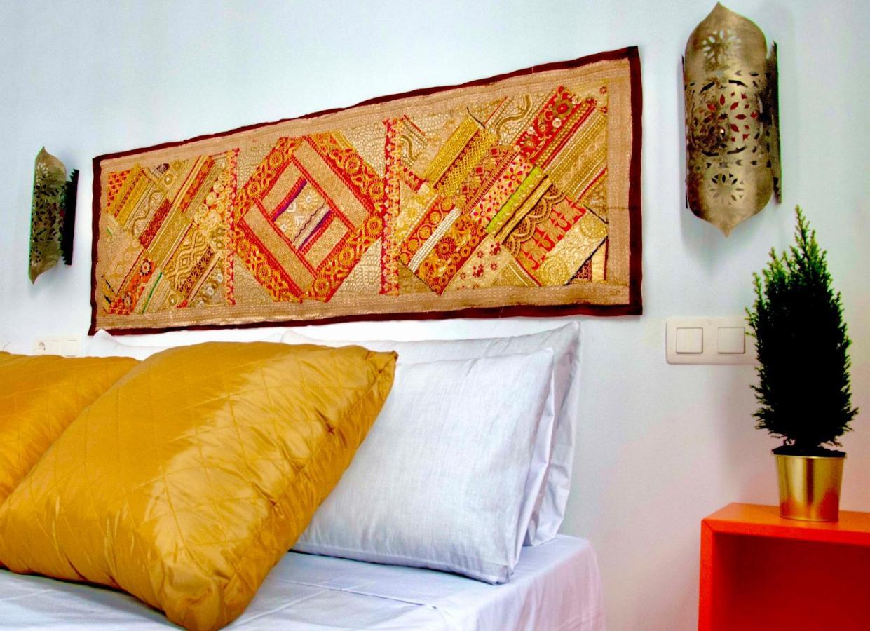 Apartamentos Puerta Real Sevilla — Photos 3